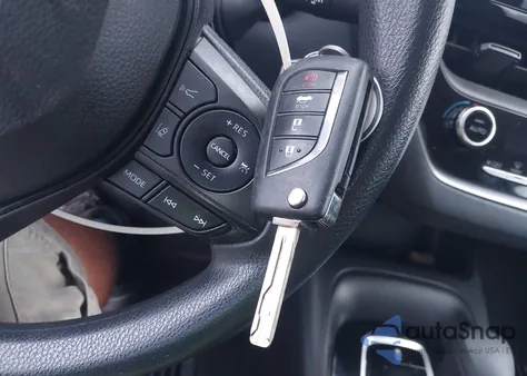 2022 Toyota Corolla Le from USA, damaged, VIN 5YFEPMAE5NP387614